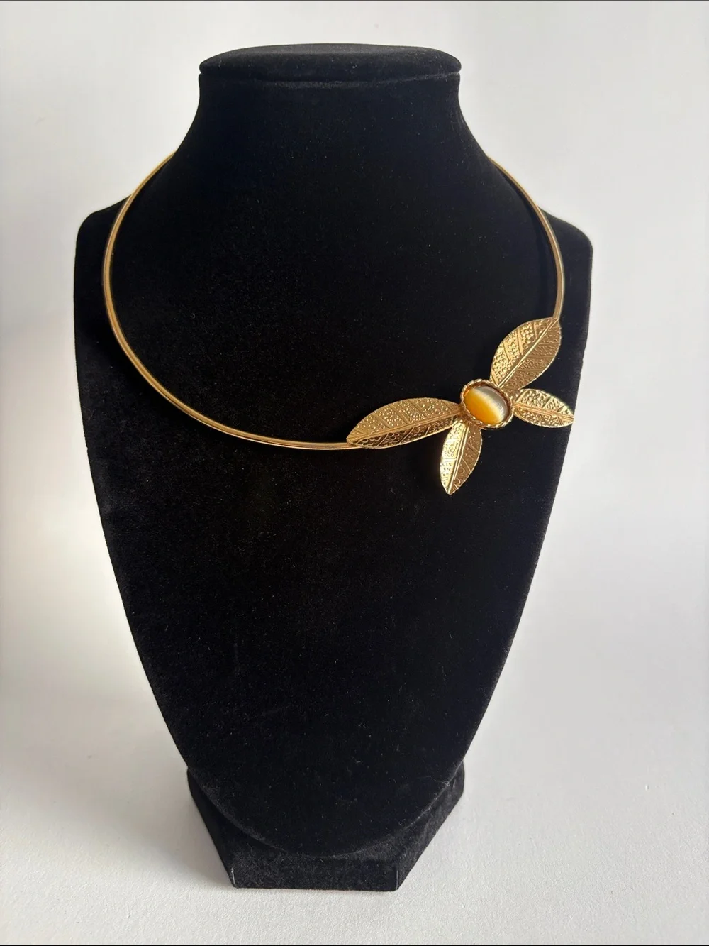 Gold Floral Collar Necklace with Cats Eye Gemstone